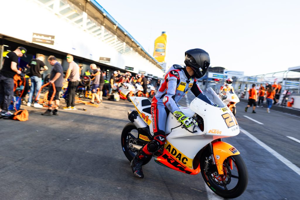 Boxengasse Hockenheim, Brandon Schmidt, VIRCOS Leather Suit, Gresini Design