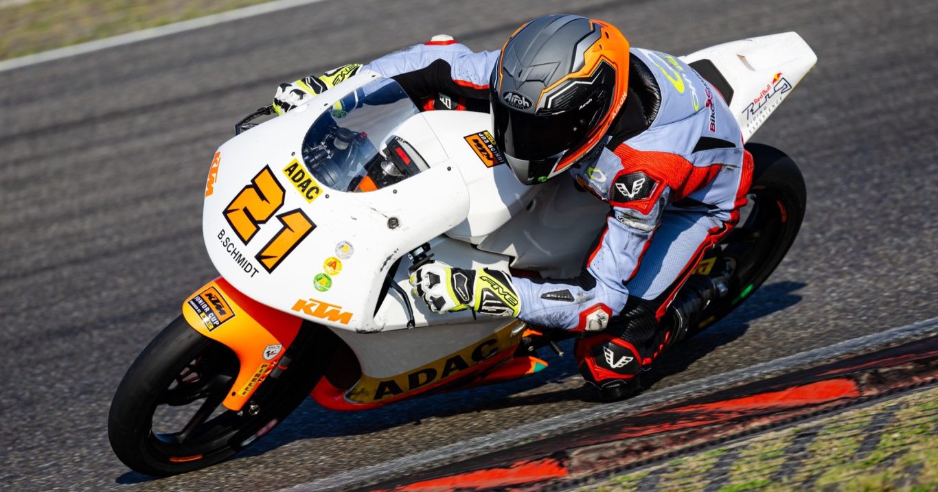 Brandon Schmidt #21 KTM Junior Cup 2025 Motorradrennen